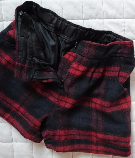 Teplé kraťasy kárované, nutmeg,140