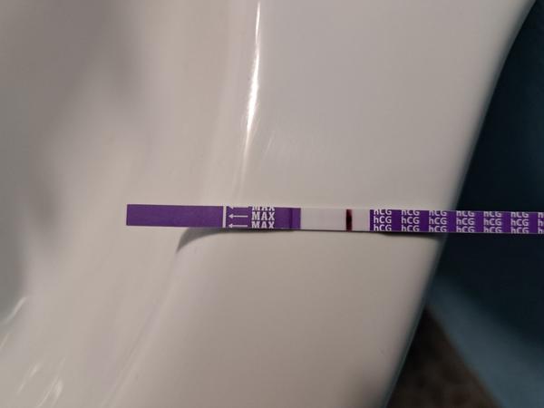 Co dělat, když Clearblue digitální těhotenský test hlásí chybu?