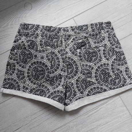 Bíločerné kraťasy amisu vel.38, amisu,38