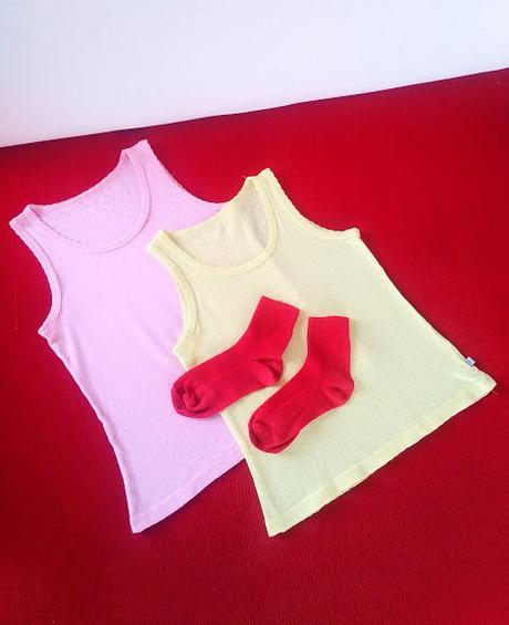 Nátělník 2x a ponožky 4-5 let, 86–98