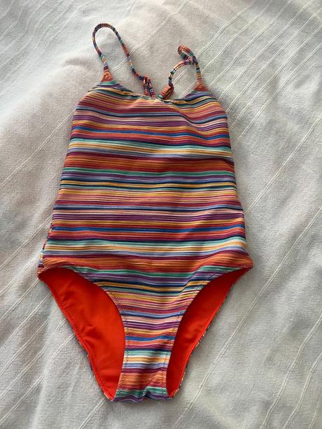 Plavky vcelku calzedonia vel. 104-110, calzedonia,104