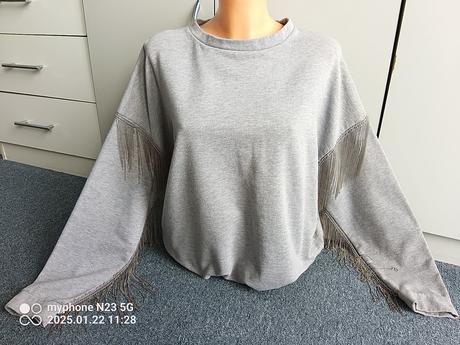 Mikina s řetízky zn."h&m" vel."l" i větší, h&m,l