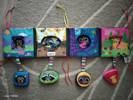 Látkové leporelo pro miminka,