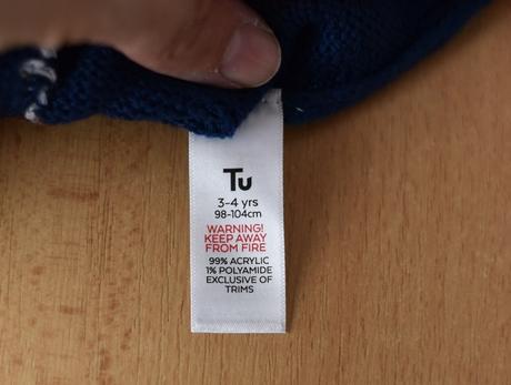 Svetr vel. 3 - 4 roky, 104