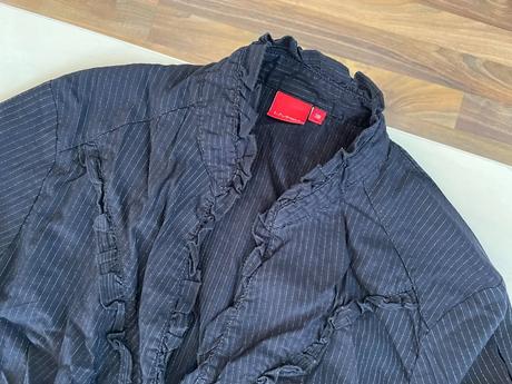 Stříbrný proužek halenka s volánkem, vel m, livre, m