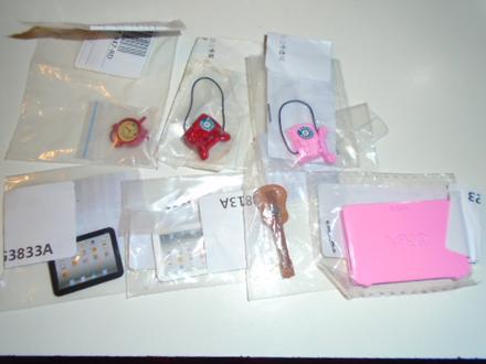 Barbie doplňky skate budík noťas telefon, 