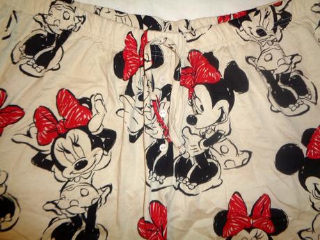 Krásné pyžamové šortky s minnie, 44