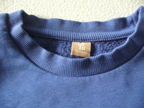 Modrá mikina zn. tu vel. 134 na 9 let, tu,134