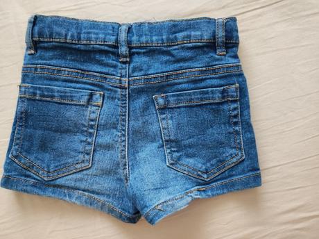 Džínové kraťasy vel. 110, 110