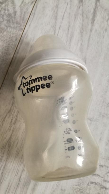 Lahvička, tommee tippee