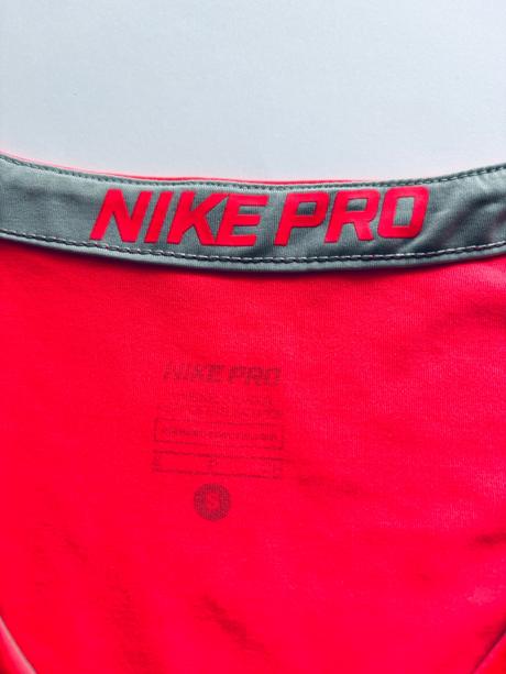 D79/triko neonové - v.s nike, nike,s