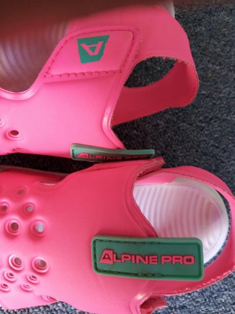 Pantofle zn."alpine pro" vel."28", alpine pro,28
