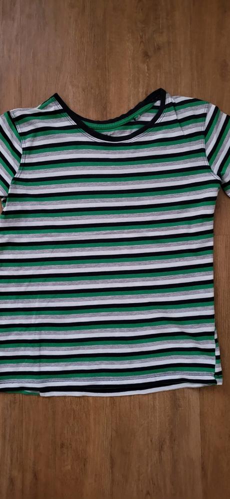 Trička/trika s dinosaurem, bagrem vel. 128 zn. c&a, palomino,128