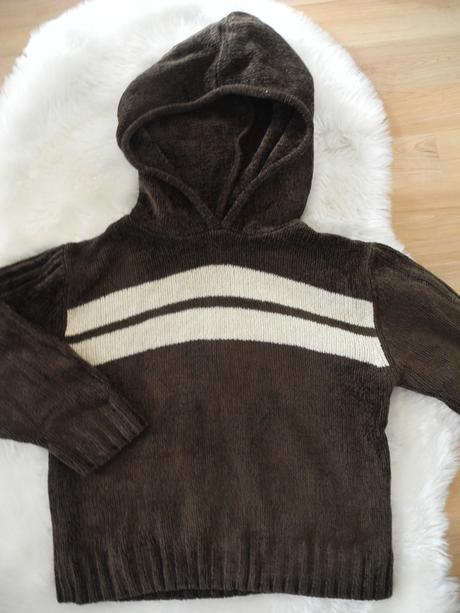 Žinylkový svetr, 98