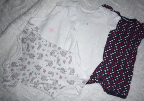 4 body-holčičí na vel.62-68 cena za všechny, 62