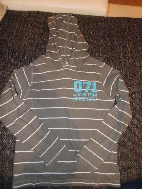 Dětské tričko velikost 122, 122