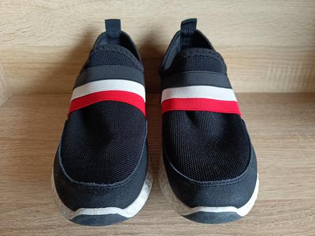 Nazouvací tenisky vel. 37, 37