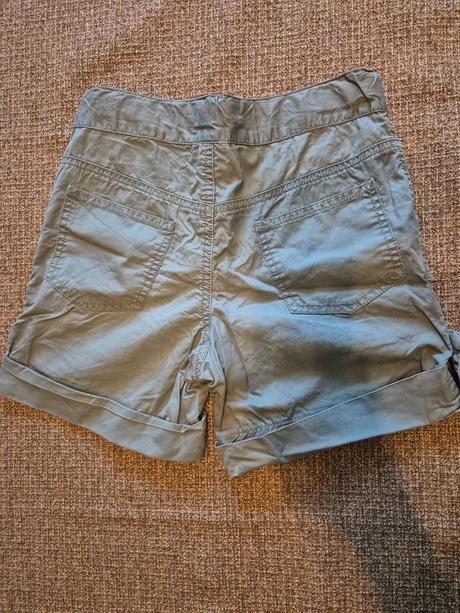 Dívčí šortky vel. 140, 140