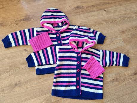 Pletené kabátky s nákrčníky, 110