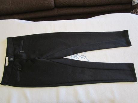 Černé elast. kalhoty zn. zara, vel. 152, zara,152