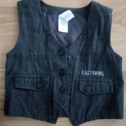 Spolecenska vesta c&a, 104