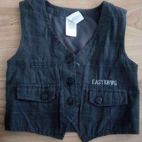 Spolecenska vesta c&a, 104