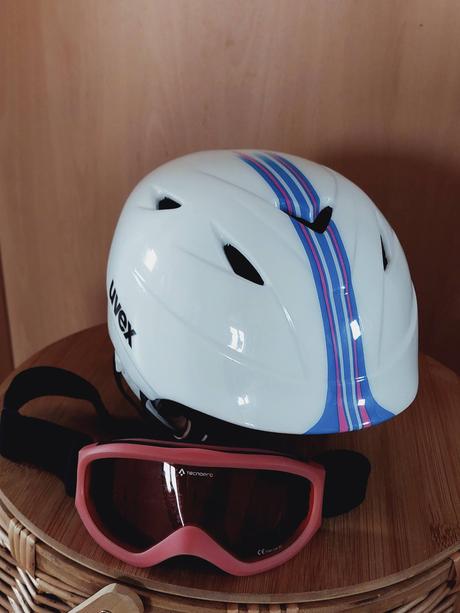 Helma na lyže-brusle zn. uvex vel. 48-52 + brýle, uvex