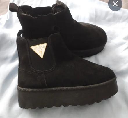 Super teplé válenky guess vel.38, 38