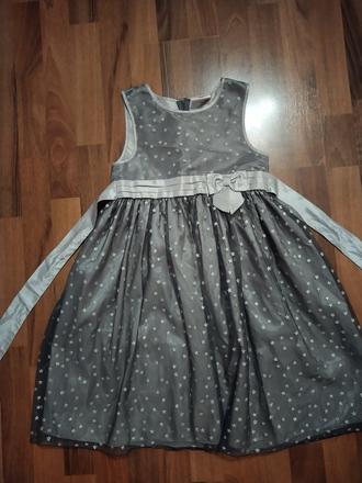 Sváteční šaty, 128