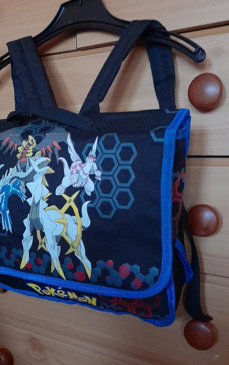 Nintendo pokémon brašna 38cm,