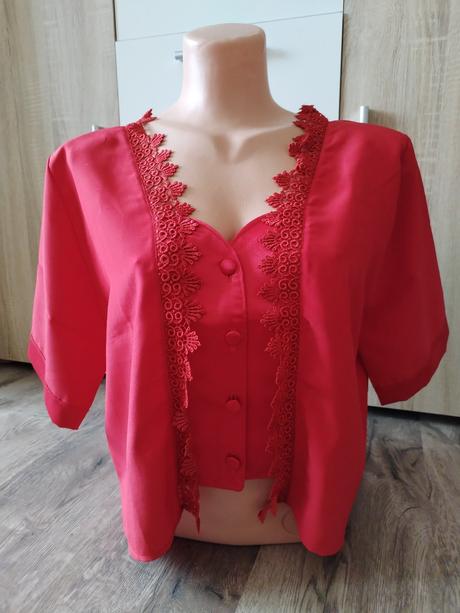 Slušivá červená xl halenka, xl