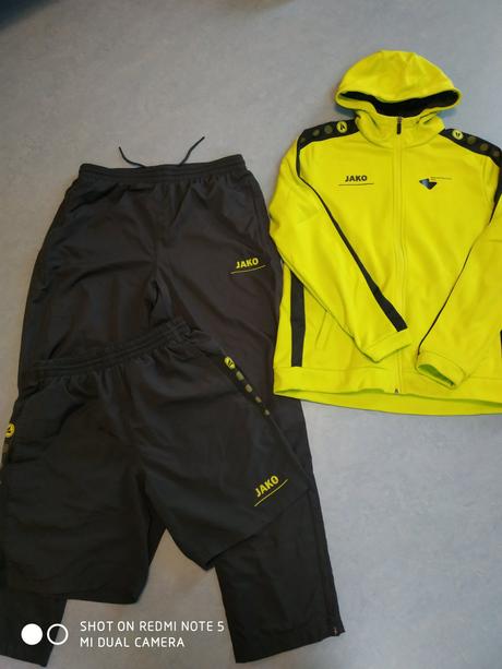 Kalhoty,kraťasy,mikina zn.jako vel.m, 164