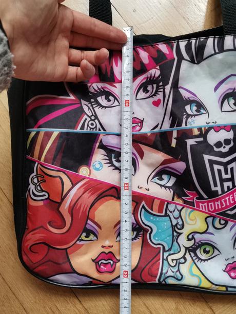 Kabelka monster high, 