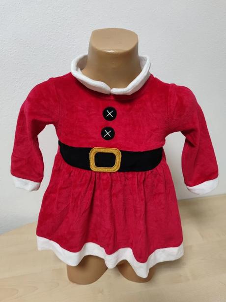 Vánoční šaty, 68