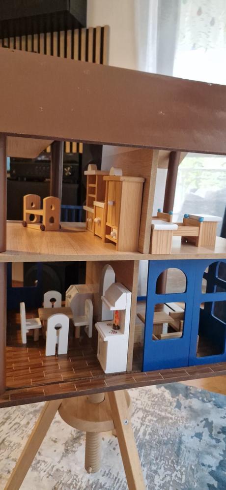 Domeček pro panenky,