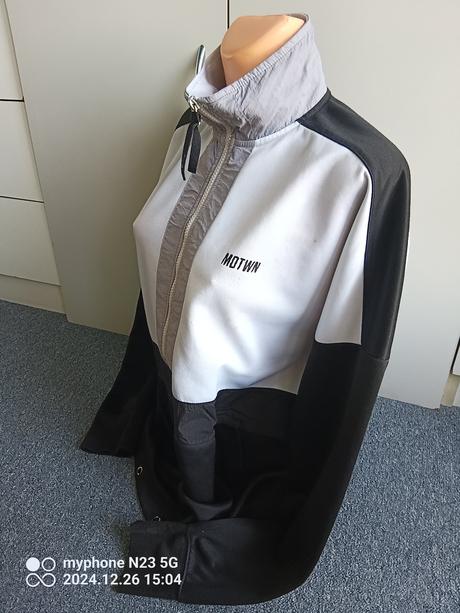 Mikina zn."fsbn" vel."m", m