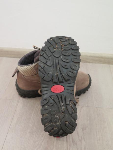 Boty, pohorky, olang,35