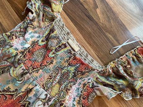 Ornament šifon šatičky, vel m i méně, okay, okay,m