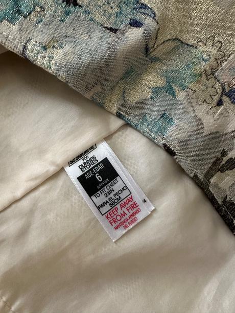 Slavnostní šaty dunnes, 116