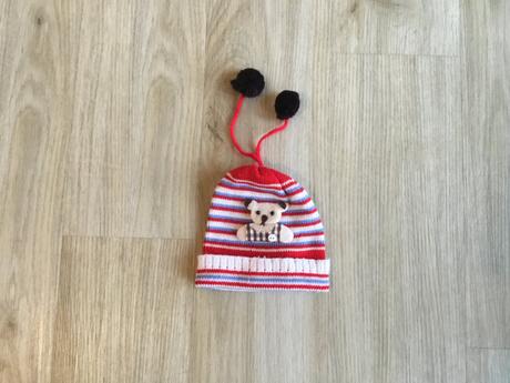 Čepice s medvídkem, 62