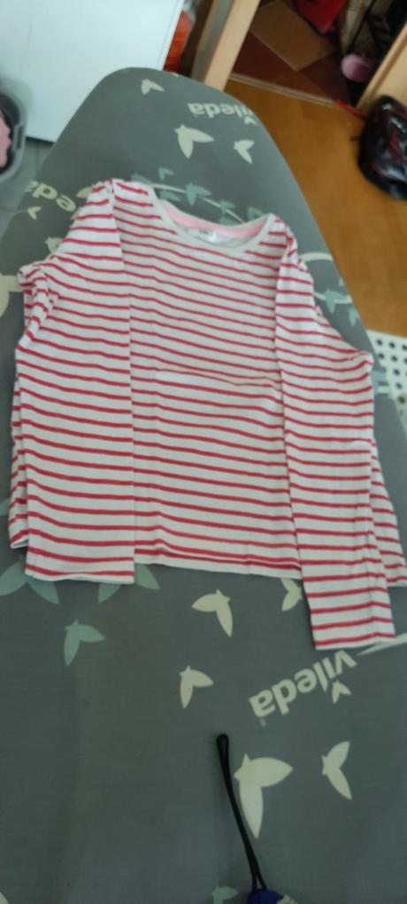 2x dívčí tričko značky girls, vel. 122., 122