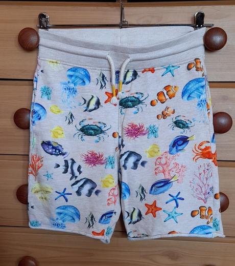 Pestré teplákové kraťasy mořský svět, h&m,140