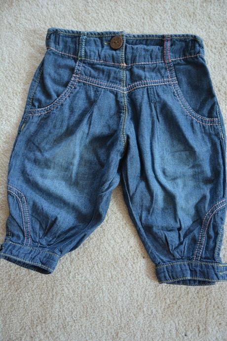 Kraťasy, tříčtvrťáky a sukýnka, next,86