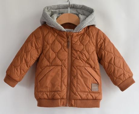 Bunda vel. 6 - 9 m, f&f,74