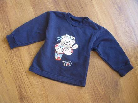 Mikina s méďou, 86