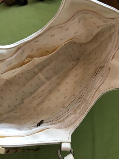 Mango kabelka cremova, mango