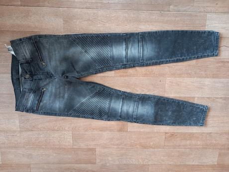 Pěkné dámské/dívčí rifle zn. fb sister vel. 28, 28