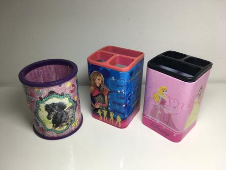 Sada stojánků na tužky, 