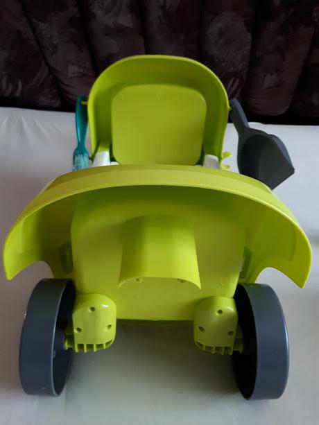 Dětský úklidový vozík s elektronickým vysavačem,