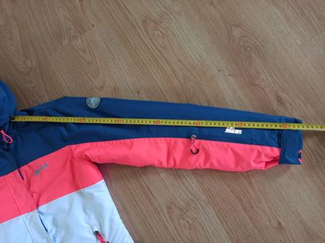 Bunda zimní vel.146-xs, 146